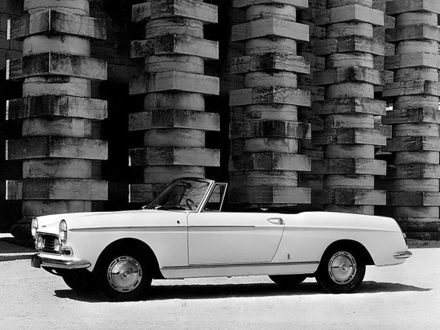  Peugeot 404 Cabriolet 1966 года  (фото 2 из 2)